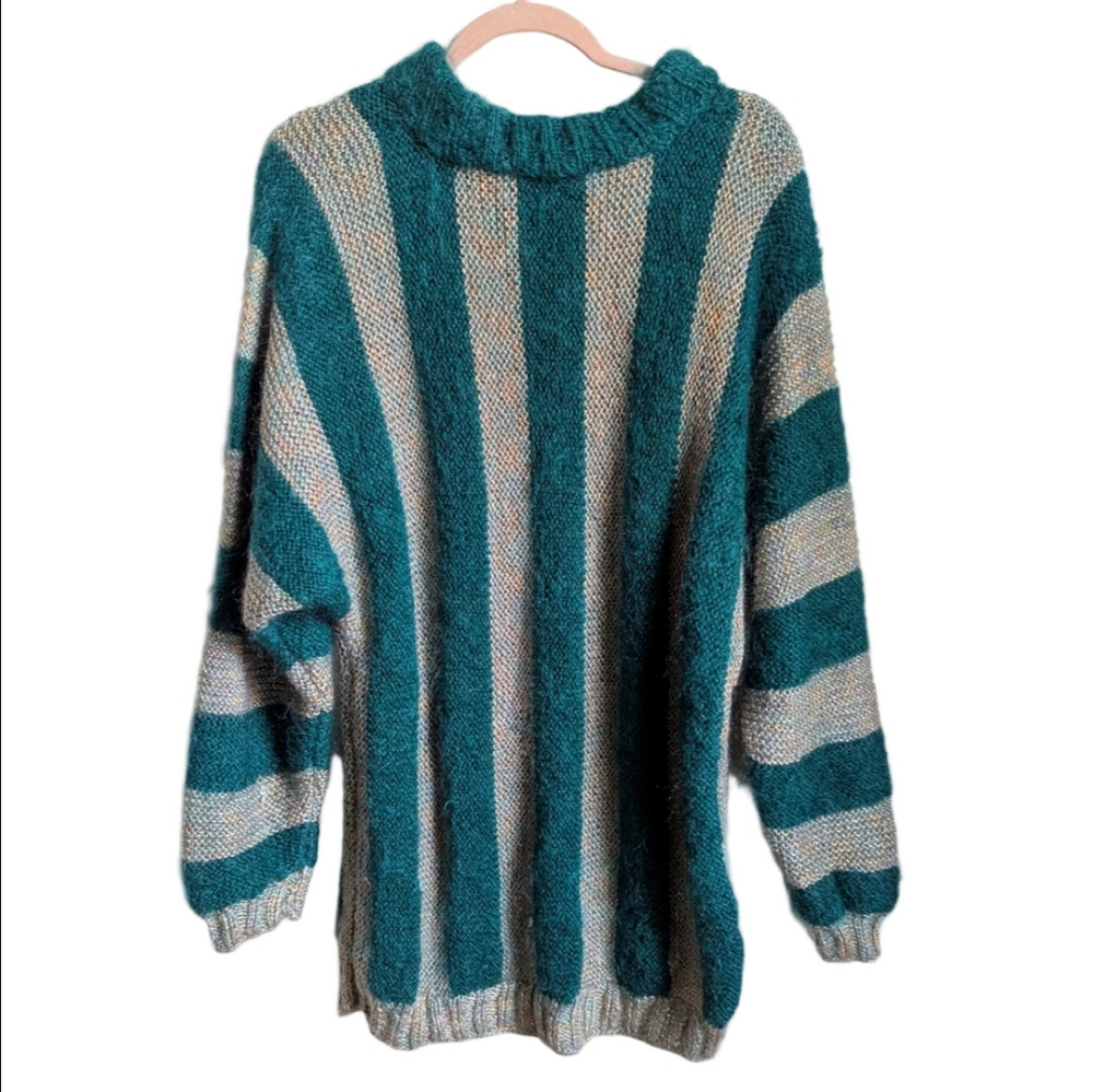 VINTAGE Handmade 80s Green Cream Stripped Knit Long Crewneck Tunic Sweater Large